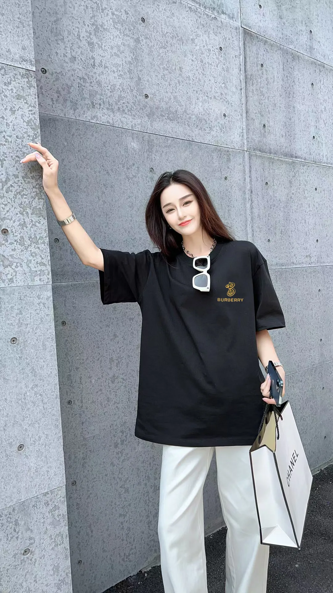 P85✨🔥 [BURBERRY] 2026FW short-sleeved T-shirt, embroidery technology, Premium 26s double yarn 300g fabric, heavy fabric, custom stretcher rib, same vat and dye, complete three labels, same style for men and women, Color: Black White Gray Size: S M L XL 2XL